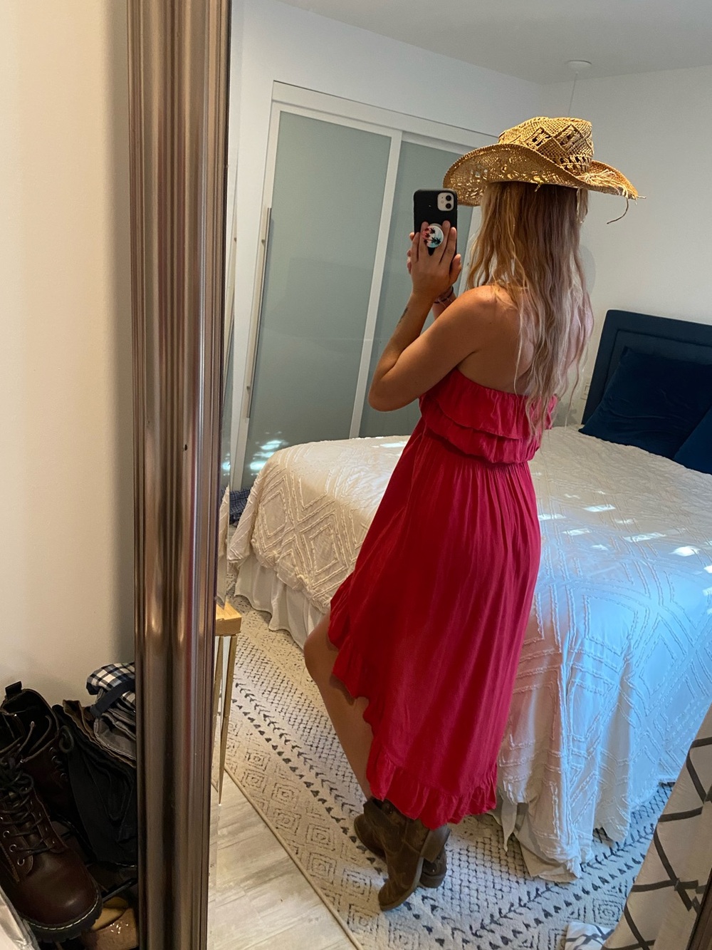Red Sleeveless Ruffled High-Low Dress - Picture 4 of 4